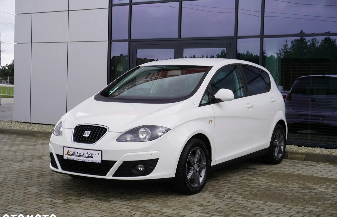 Seat Altea cena 33499 przebieg: 195450, rok produkcji 2015 z Jawor małe 379